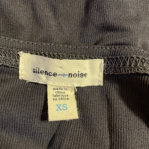 Anthropologie Silence + Noise Oversized Knot Front Top - Picture 4 of 5